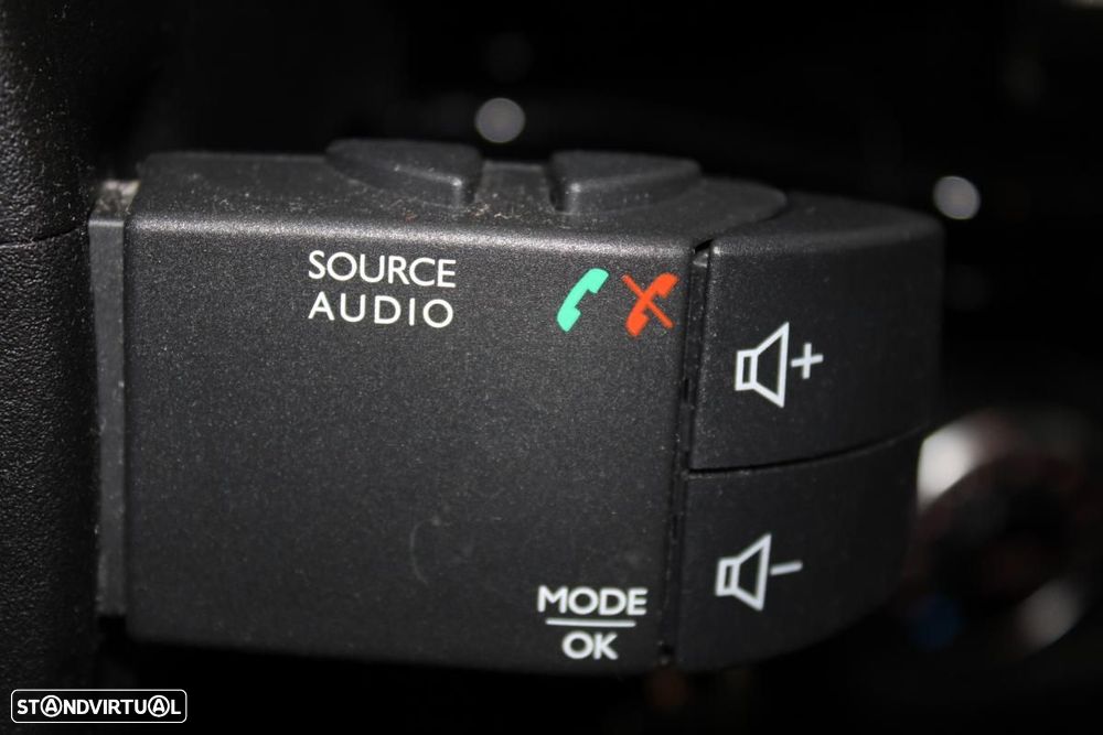 Renault Twingo E-Tech. 22 Urban Night - 21