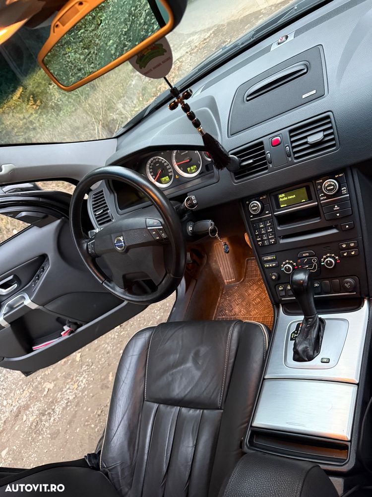 Volvo XC 90 D5 Aut. Edition - 14