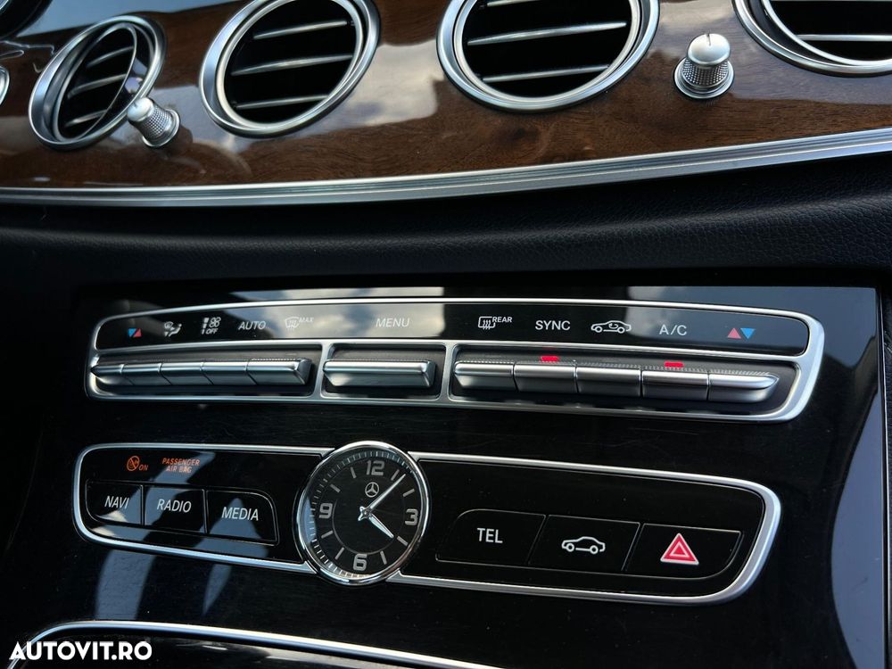 Mercedes-Benz E 300 9G-TRONIC Exclusive - 12