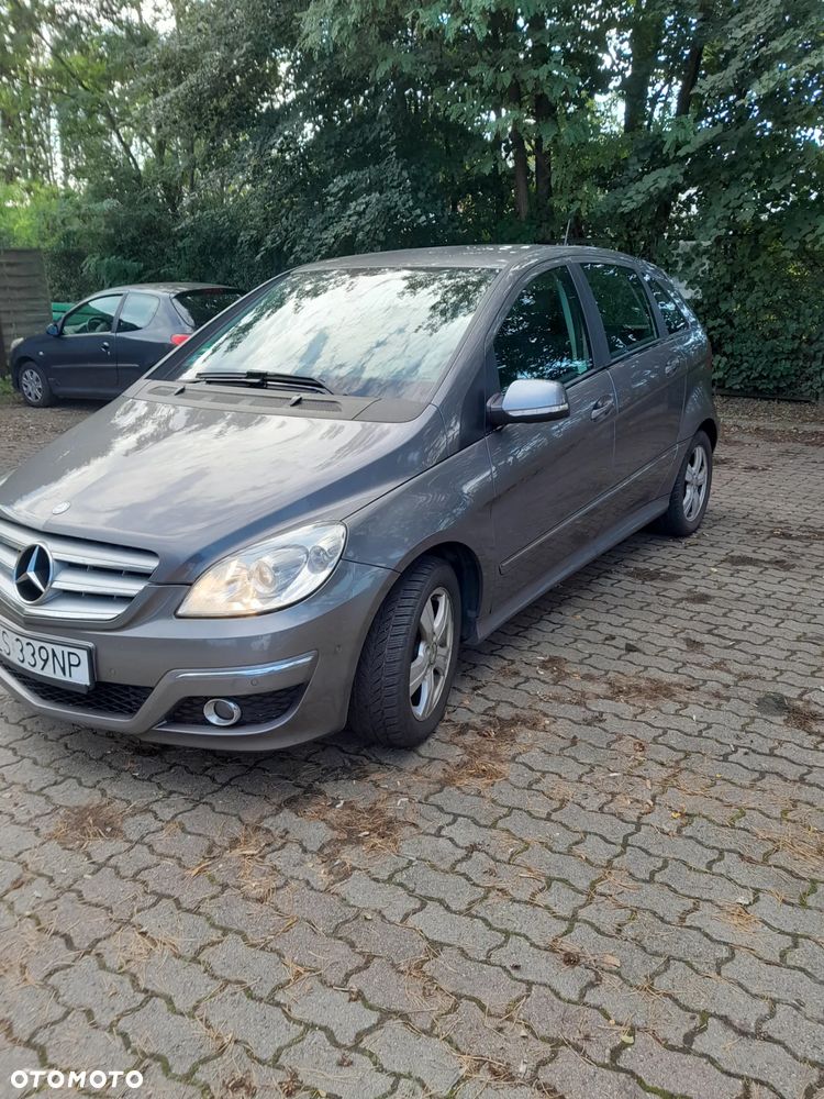 Mercedes-Benz Klasa B 180 CDI - 2