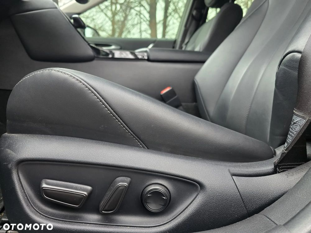 Toyota Mirai Executive - 24