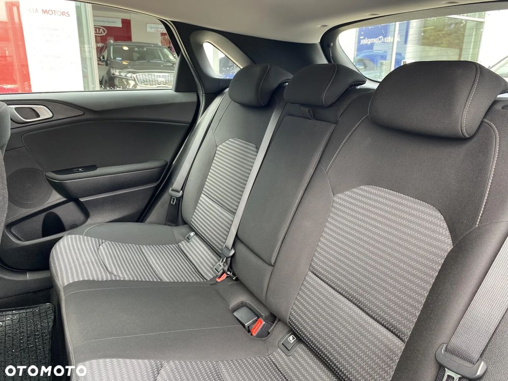 Kia Ceed 1.5 T-GDI M DCT - 15