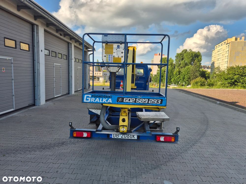 Mercedes-Benz Sprinter - 9