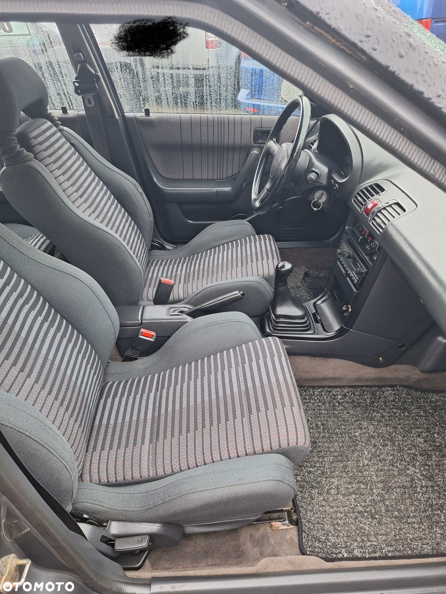 Mazda 323 F 1.9 GT - 6