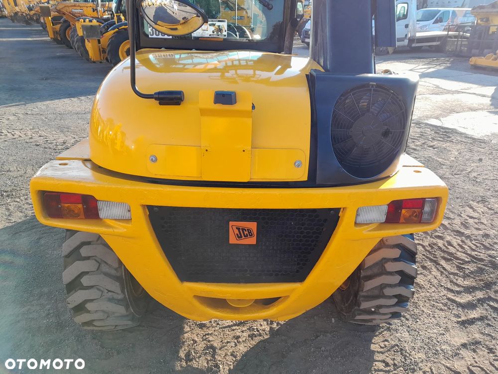 JCB 520-40 - 13