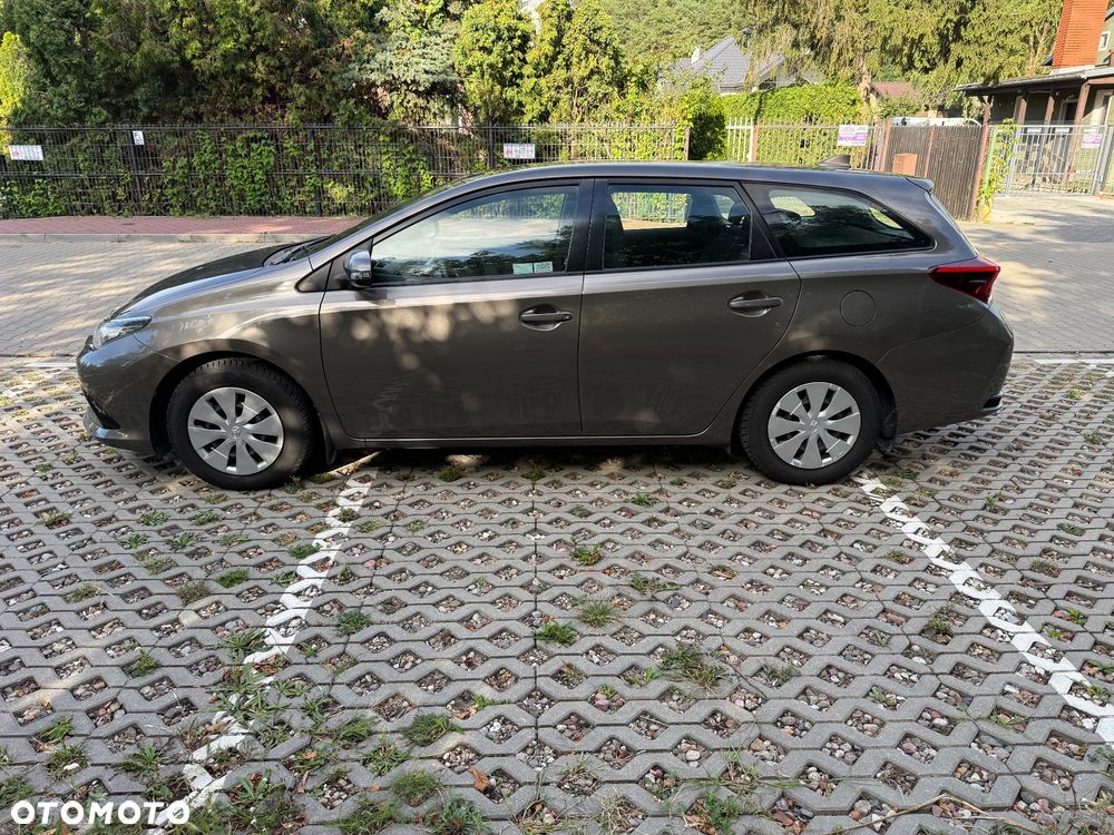 Toyota Auris 1.6 Active - 3