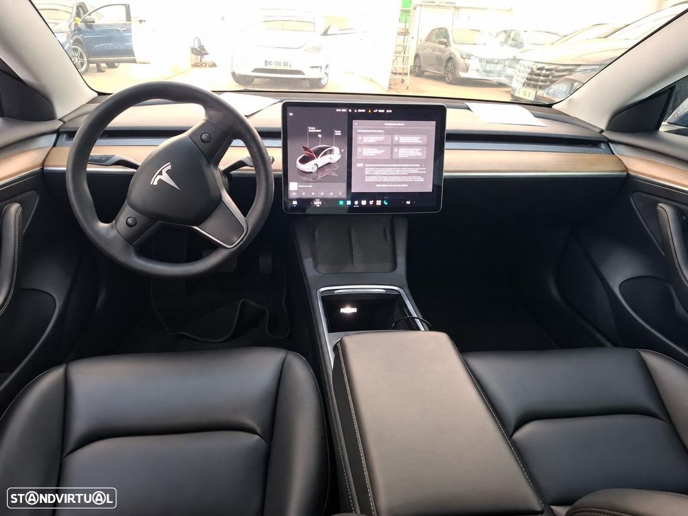 Tesla Model 3 Tração Traseira - 5