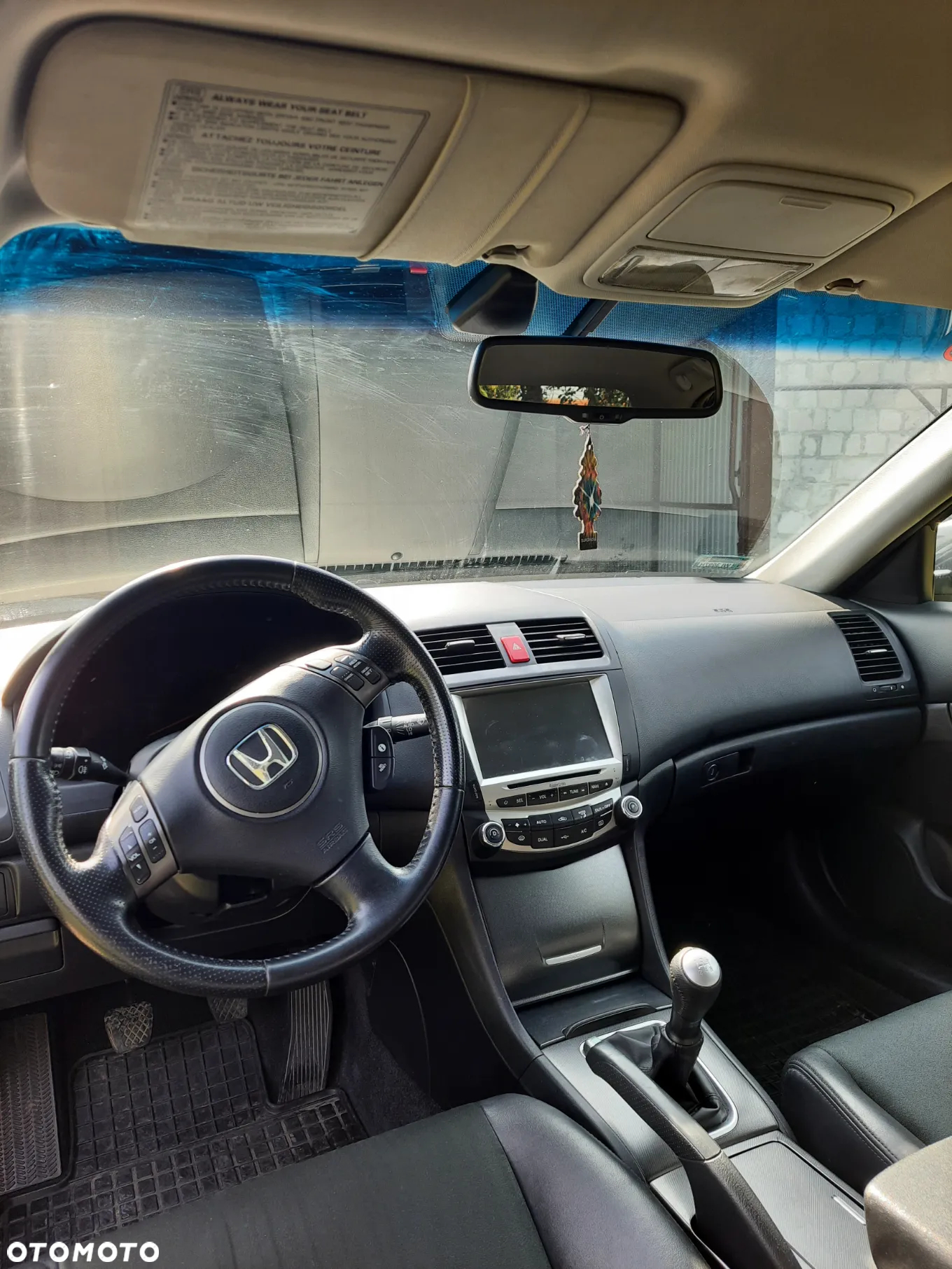 Honda Accord 2.0 Executive - 7