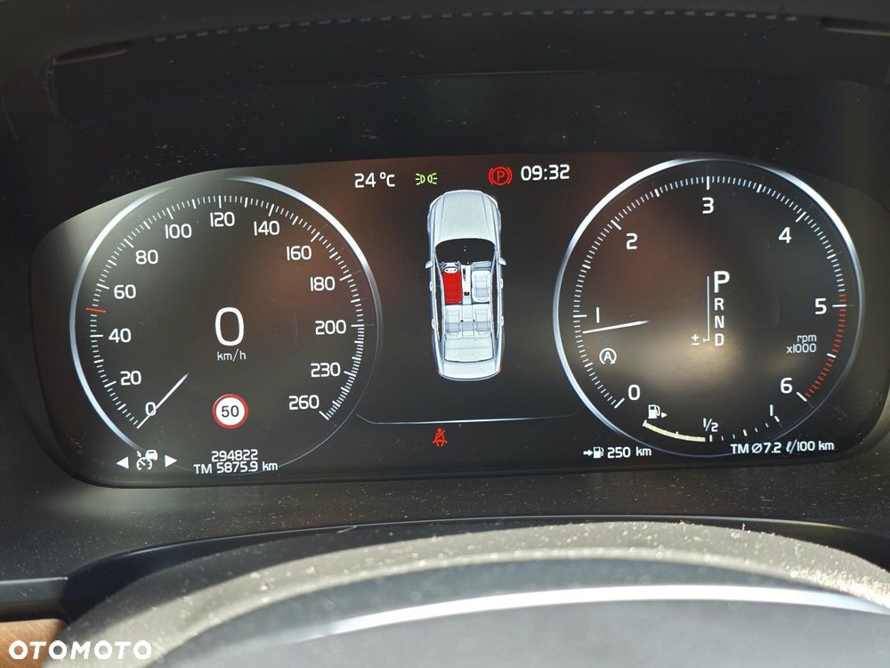 Volvo S90 D4 Inscription - 14