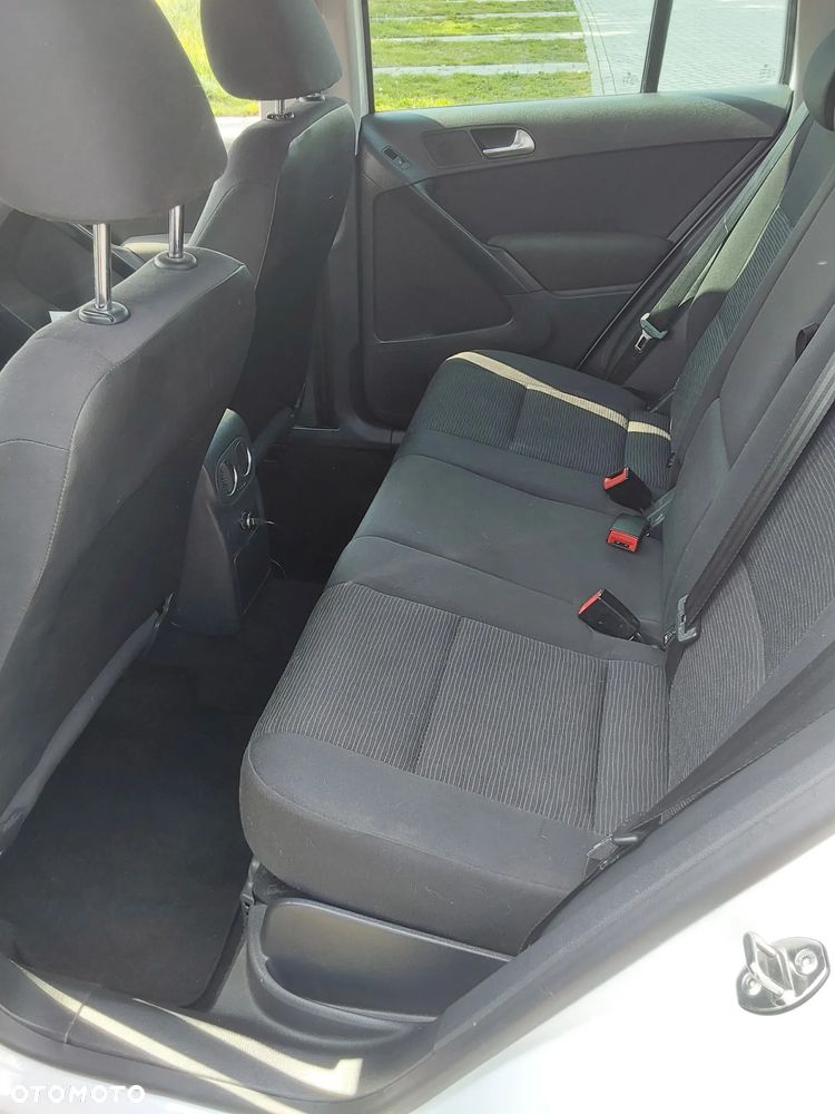 Volkswagen Tiguan 2.0 TDI SCR BlueMotion Technology Trend & Fun - 16