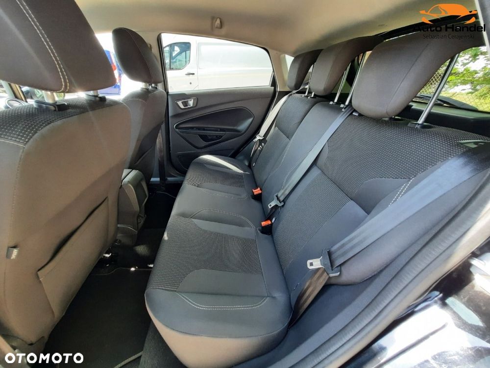 Ford Fiesta 1.0 EcoBoost mHEV Titanium - 29
