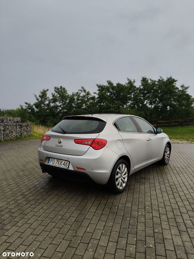 Alfa Romeo Giulietta - 4