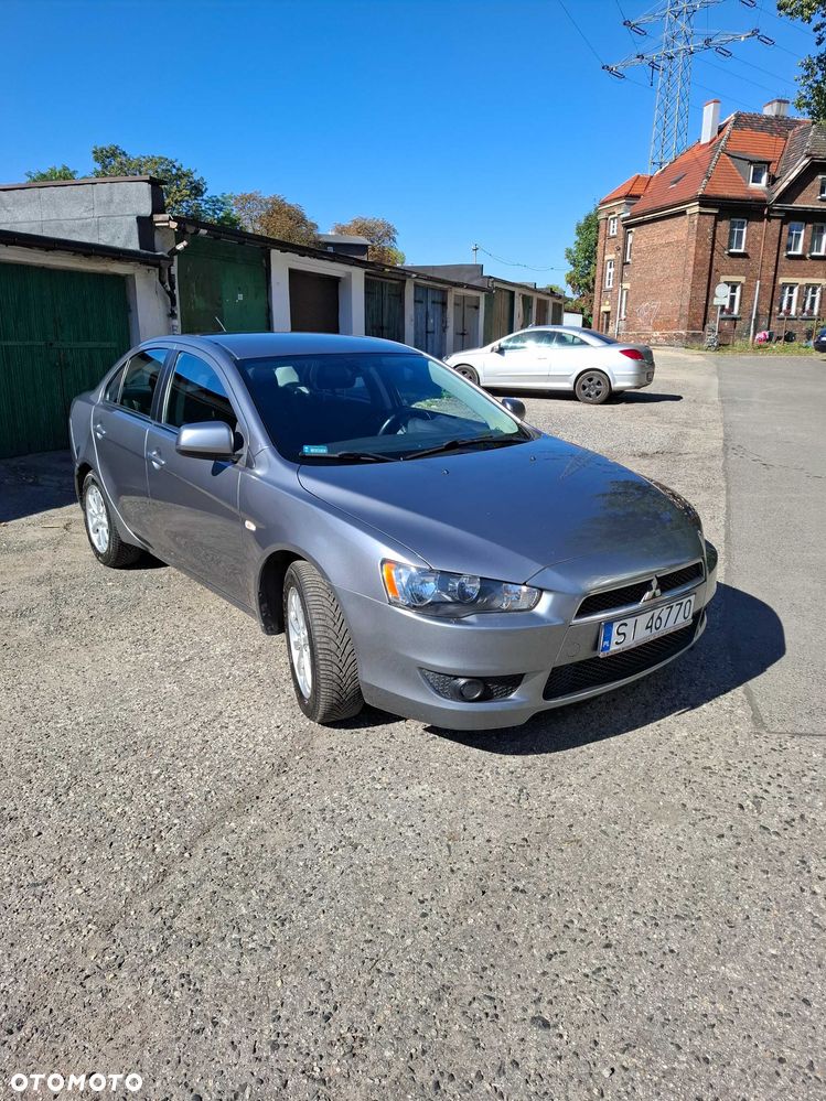 Mitsubishi Lancer