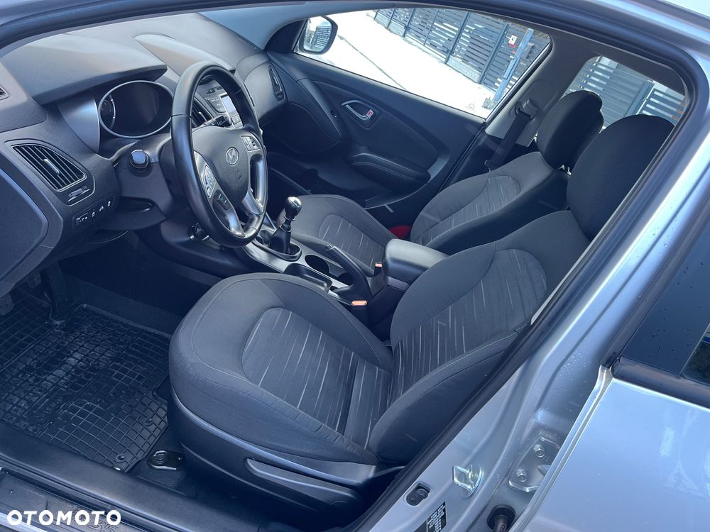 Hyundai ix35 - 13