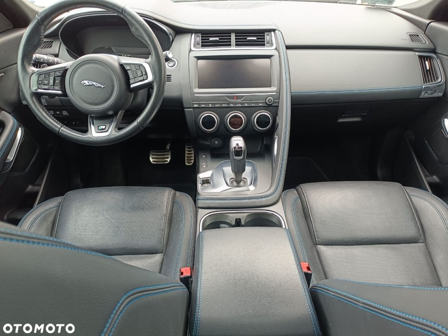 Jaguar E-Pace - 29