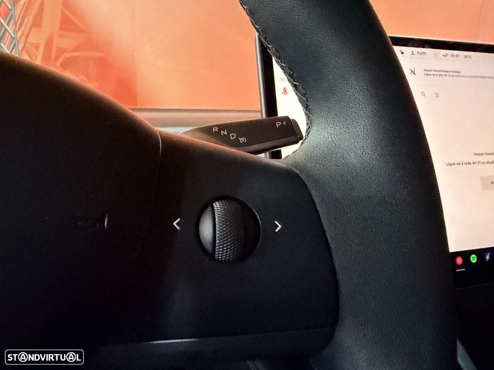 Tesla Model 3 Long-Range RWD - 14