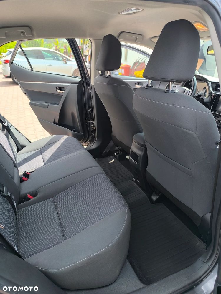 Toyota Corolla 1.6 Comfort - 8