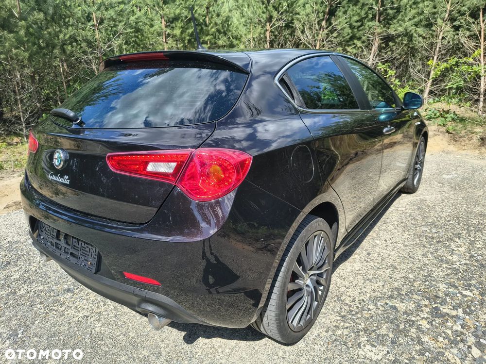 Alfa Romeo Giulietta 2.0 JTDM 16V TCT Sport - 4
