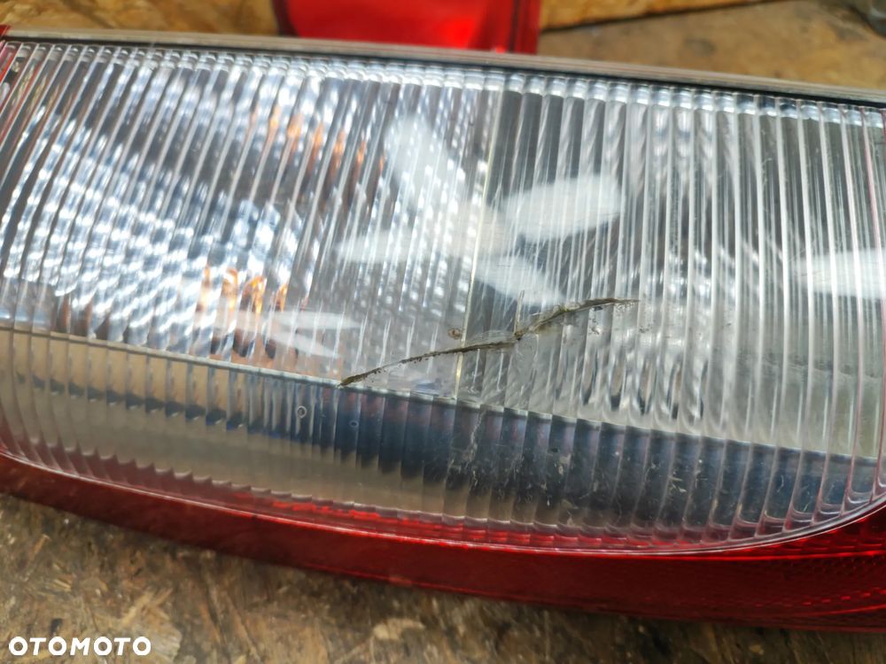 lampa tył lewa kompletna + wkład lampy do MERCEDES Vito w639 03- - 4