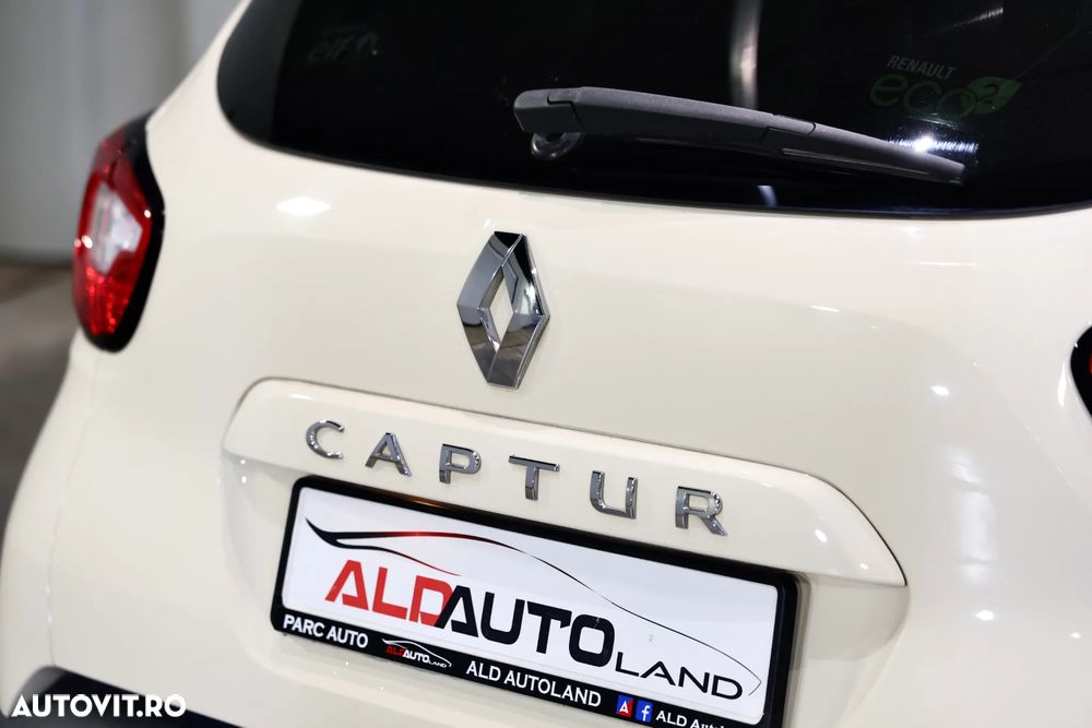 Renault Captur dCi 90 EDC Helly Hansen - 27