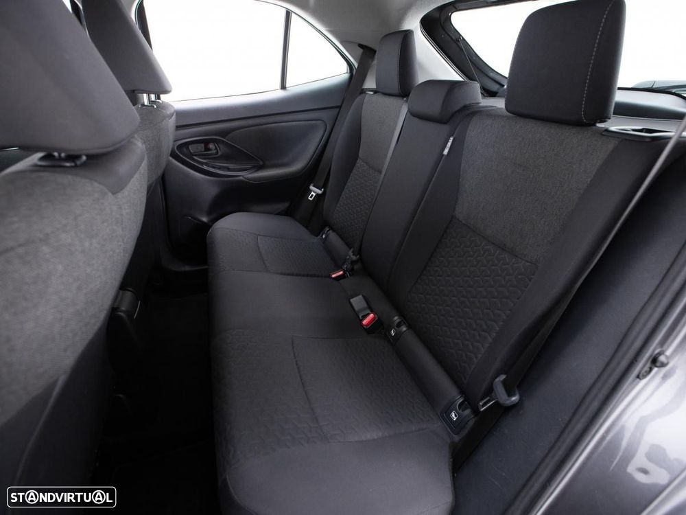 Toyota Yaris Cross 1.5 HDF Comfort - 9