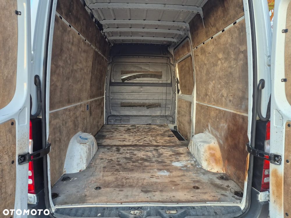 Mercedes-Benz SPRINTER - 21