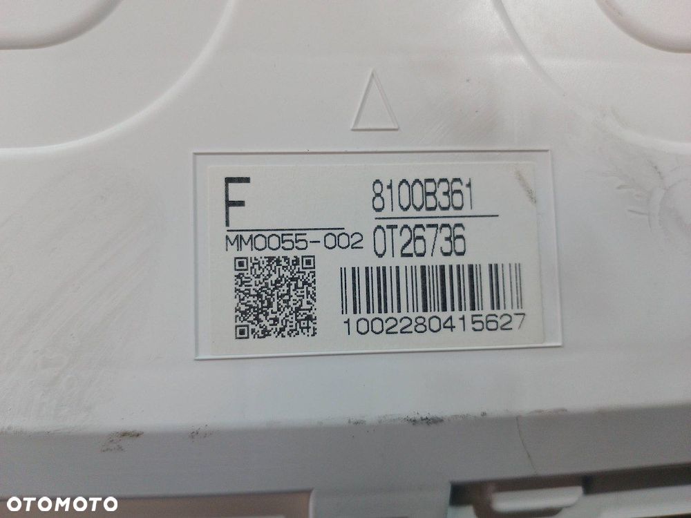 LICZNIK MITSUBISHI LANCER VIII  8100B361 1.8 16V - 3