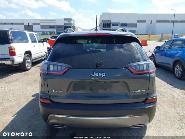 Jeep Cherokee - 9
