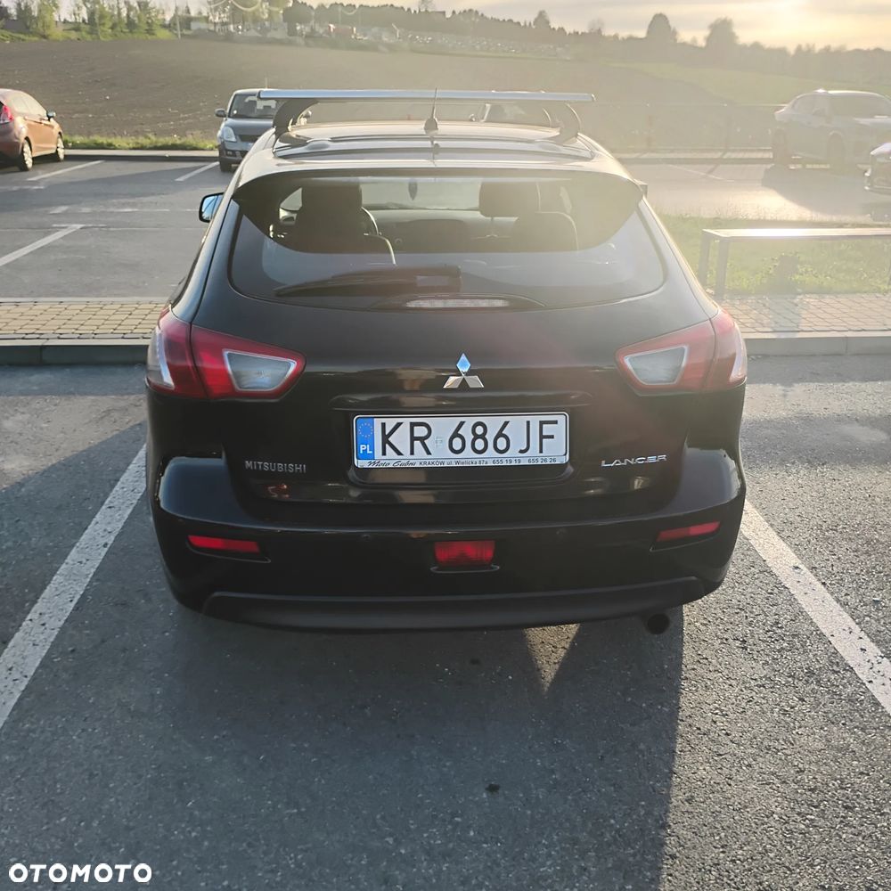 Mitsubishi Lancer - 8