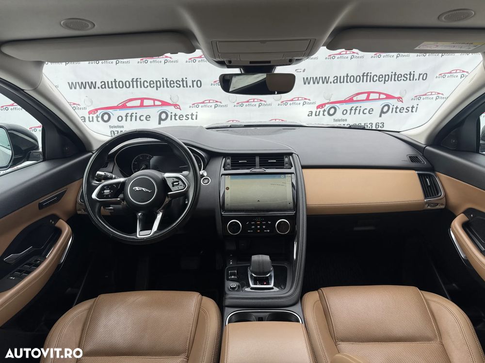 Jaguar E-Pace Mild-hibrid AWD - 9