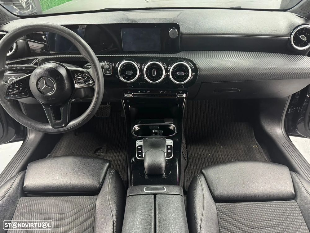 Mercedes-Benz A 180 d 7G-DCT Edition 2020 - 12