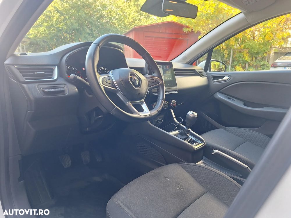 Renault Clio 2022 photo 5