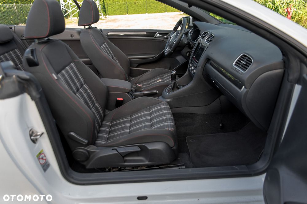 Volkswagen Golf Cabrio GTI - 35