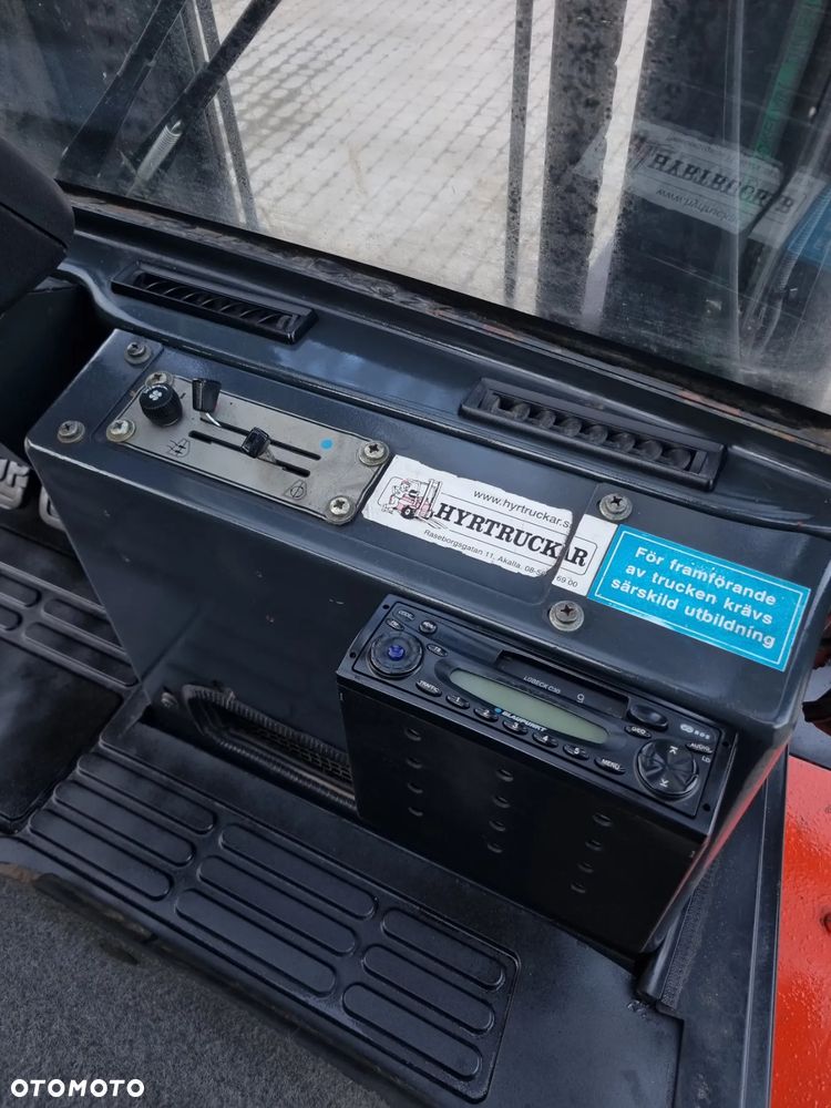 Linde H60D Wózek Widłowy 6 ton Udzwig. Silnik DEUTZ Turbo 6 cylindrów. 2x Posuw wideł Hydr. niski przebieg 6326h. Import Norwegia! Zero luzów i wycieków Jazda Hydrostatic. Stan Perfekcyjny! DIESEL - 35