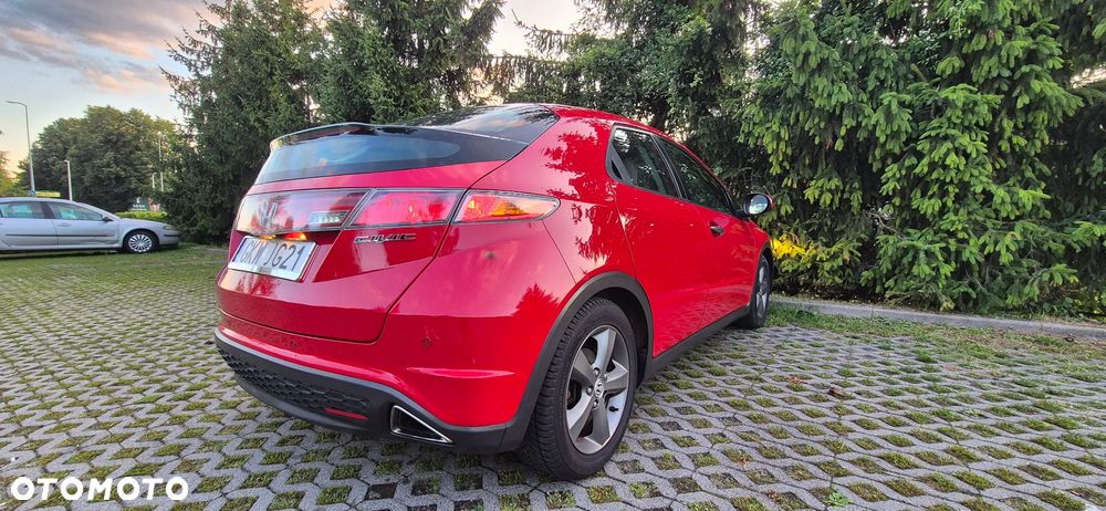 Honda Civic 1.8i-VTEC Sport - 10