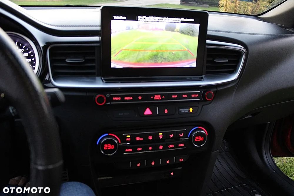 Kia ProCeed 1.4 T-GDI GT Line DCT - 19