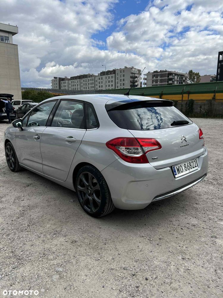 Citroën C4 1.6 e-HDi Exclusive MCP - 3