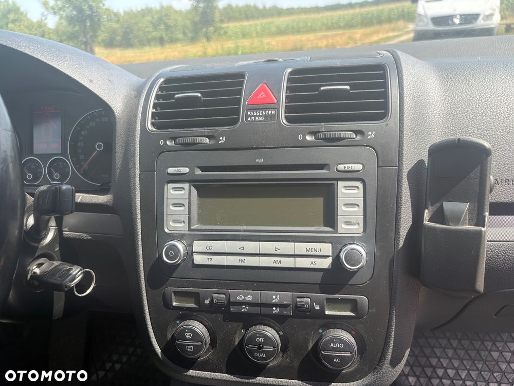 Volkswagen Golf - 4