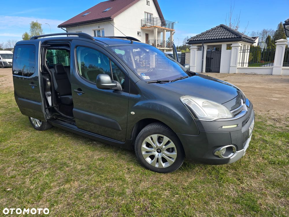 Citroën Berlingo Multispace HDi 115 FAP XTR - 12