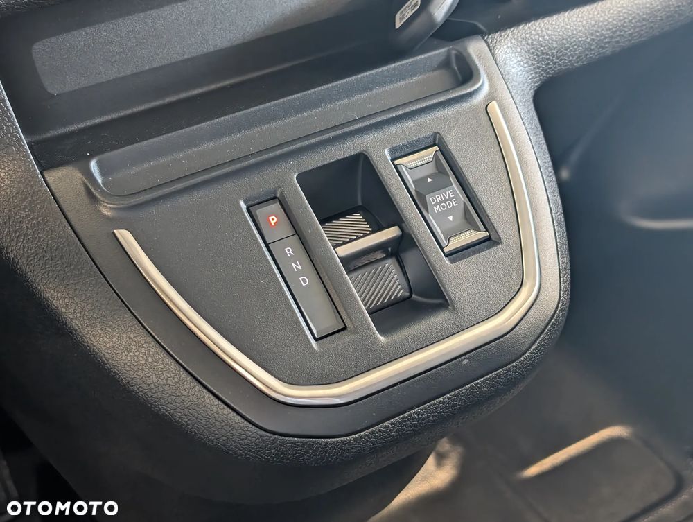 Fiat Scudo Furgon XL Diesel 2.2 180 KM Automat - 17