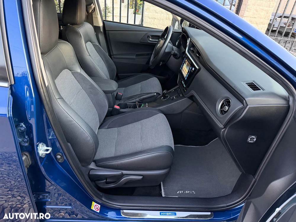 Toyota Auris 1.8 VVT-i Automatik Executive - 7