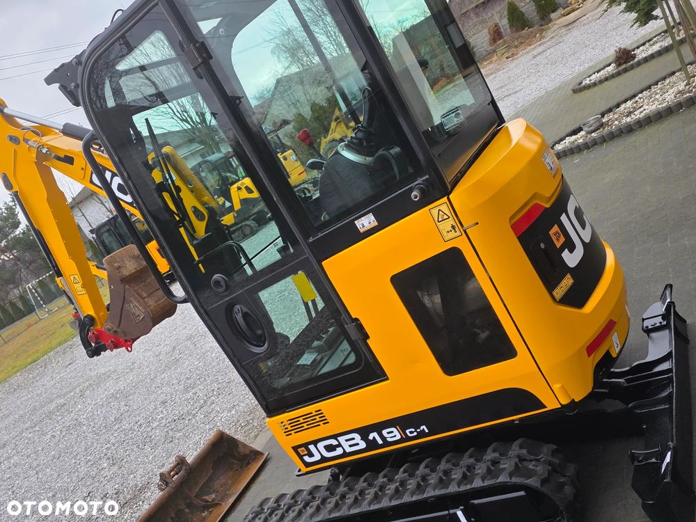 JCB JCB JCB JCB 19 C -1 ful opcja najbogatsza jak nowa mini koparka sprowadzona 8020 1 wł 8018 okazja 16 - 15