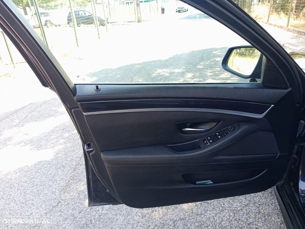 BMW 520 d Pack M Auto - 10