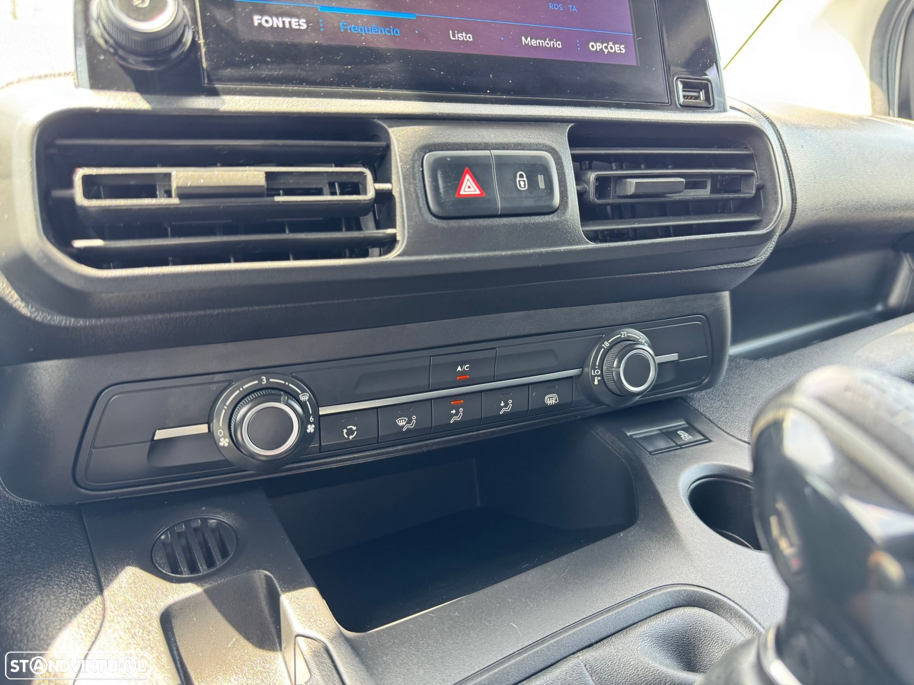 Peugeot Partner 1.6 BlueHDi L2 Premium 3L - 15