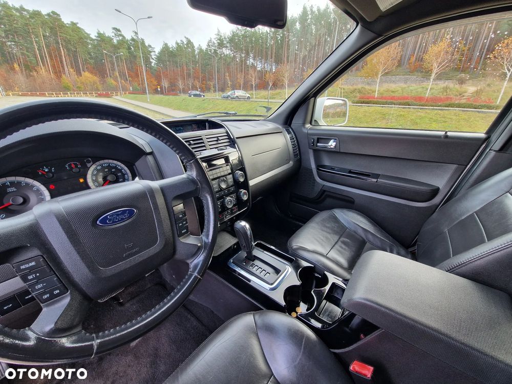 Ford Escape 3.0 XLT 4WD - 12