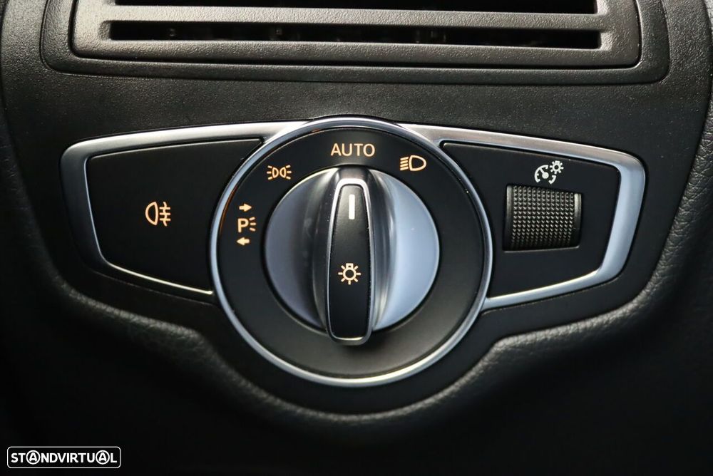 Mercedes-Benz GLC 300 - 19