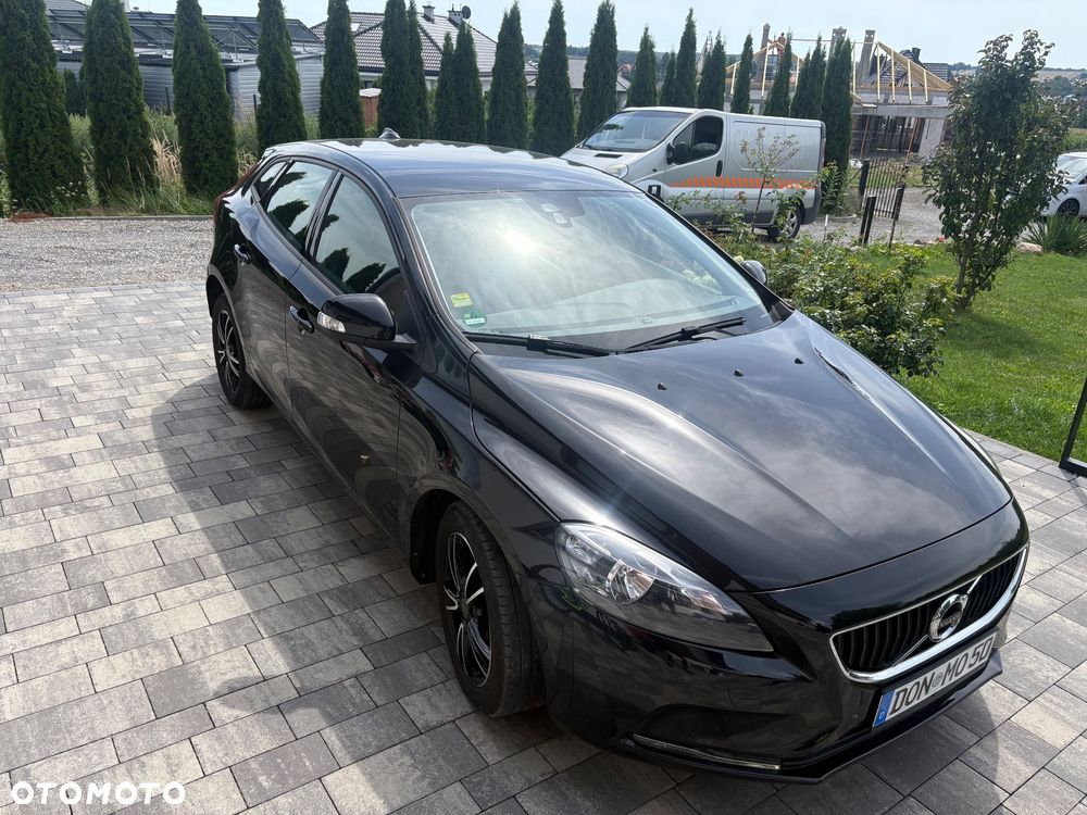 Volvo V40 D2 Drive-E Momentum - 8