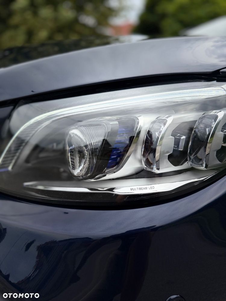 Mercedes-Benz Klasa C 200 9G-TRONIC - 18