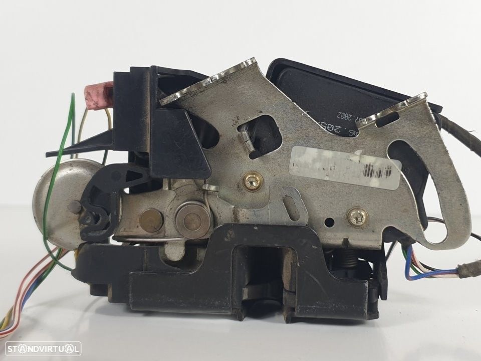 FECHADURA PORTA FRONTAL ESQUERDA MERCEDES-BENZ VANEO 2002 - 2