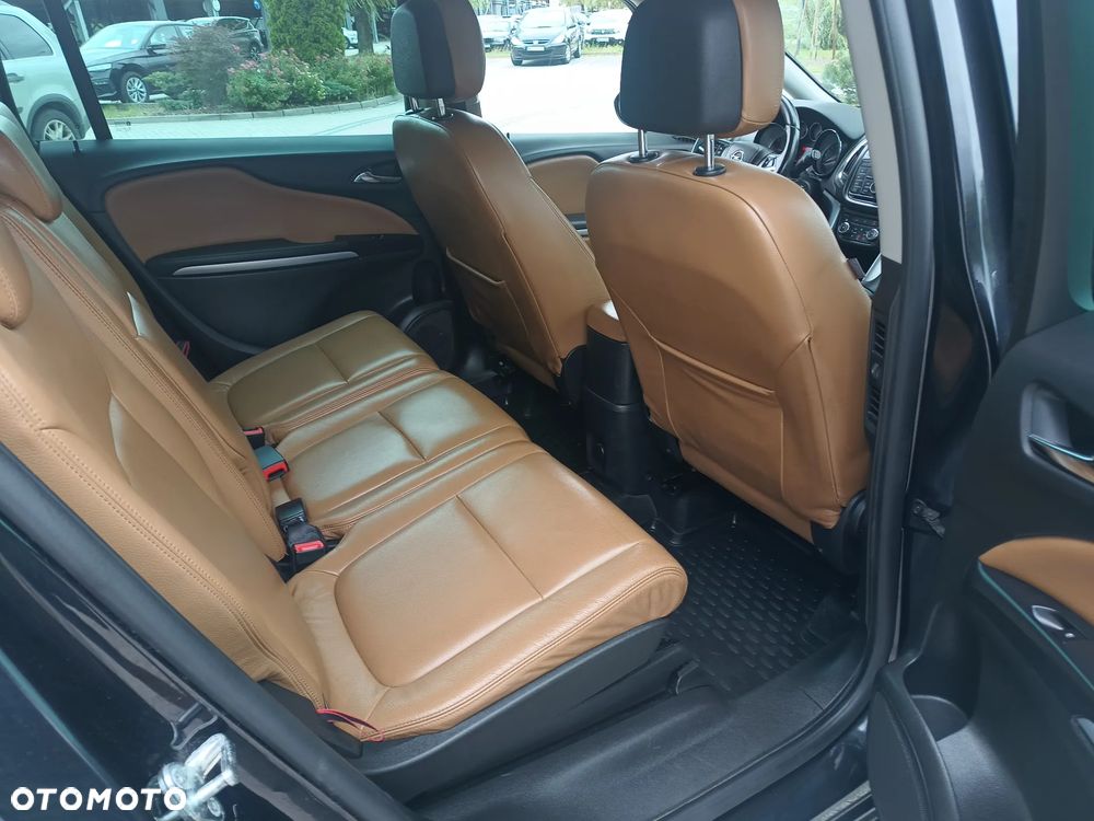 Opel Zafira 2.0 CDTI Cosmo - 10